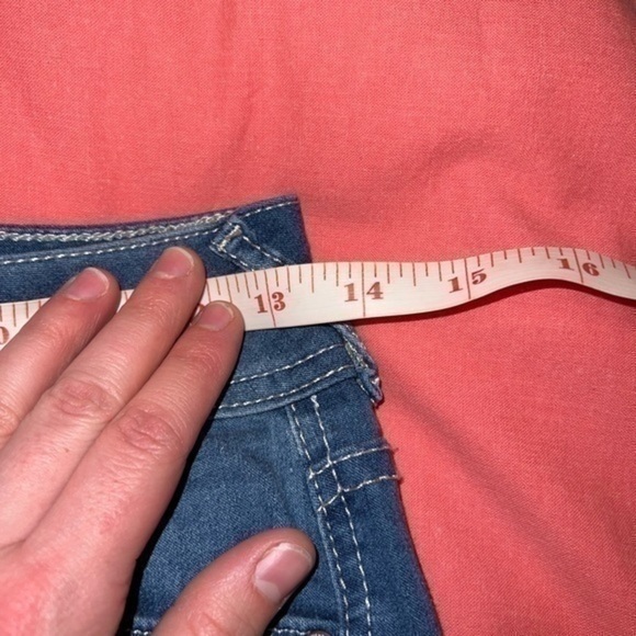 high waisted blue Wallflower Jean size 3 - Picture 7 of 7